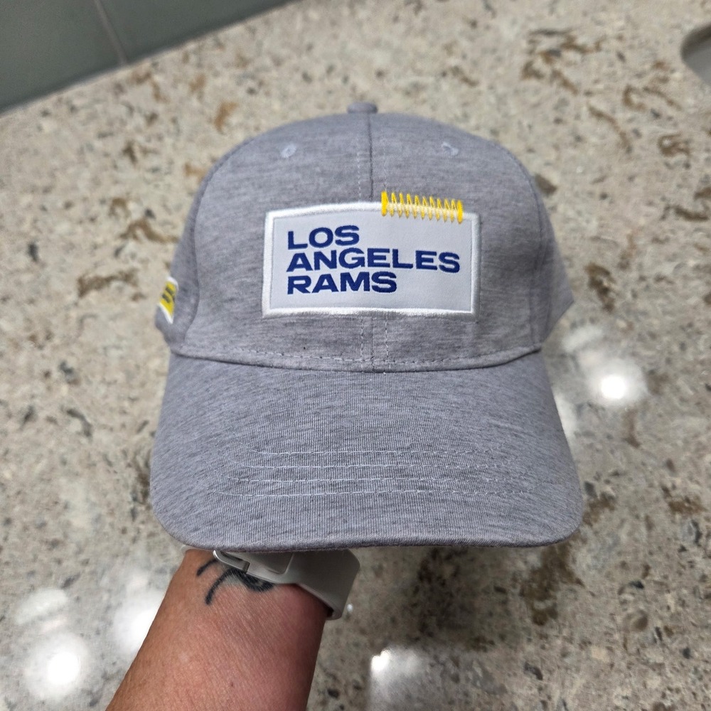 NEW Los Angeles Rams Grey Season Ticket Member Baseball Cap